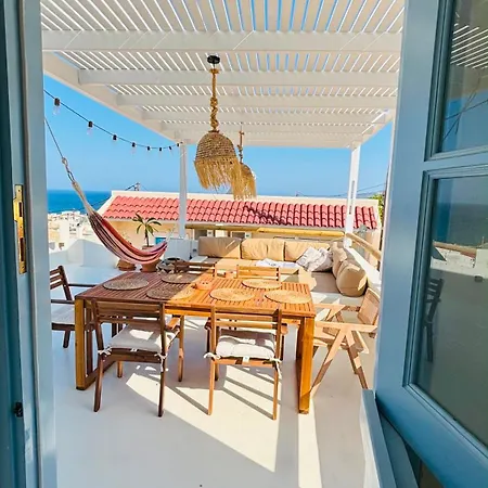 Maison Pnoe Apartament Karpatos