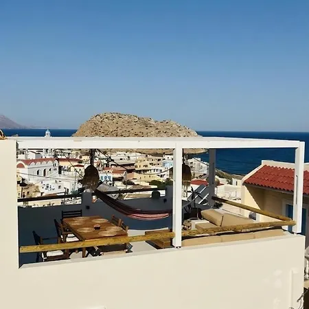 Maison Pnoe Apartament Karpatos
